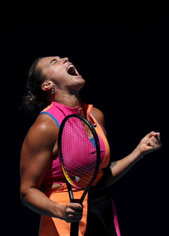 乐鱼体育leyu-萨巴伦卡两盘抢七胜波塔波娃，连续六年晋级澳网16强|女单16强|比赛|对阵|关键|决胜_新浪体育_新浪新闻